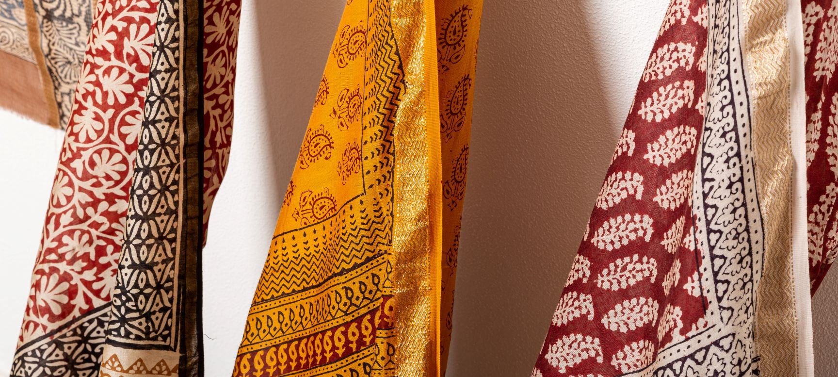 Unstitched Suit Sets | Buy Handcrafted Unstitched Suits Dress Material House Of Elegance - Style That Inspires Unstitched Suit Sets | Buy Handcrafted Unstitched Suits Dress Material House Of Elegance - Style That Inspires