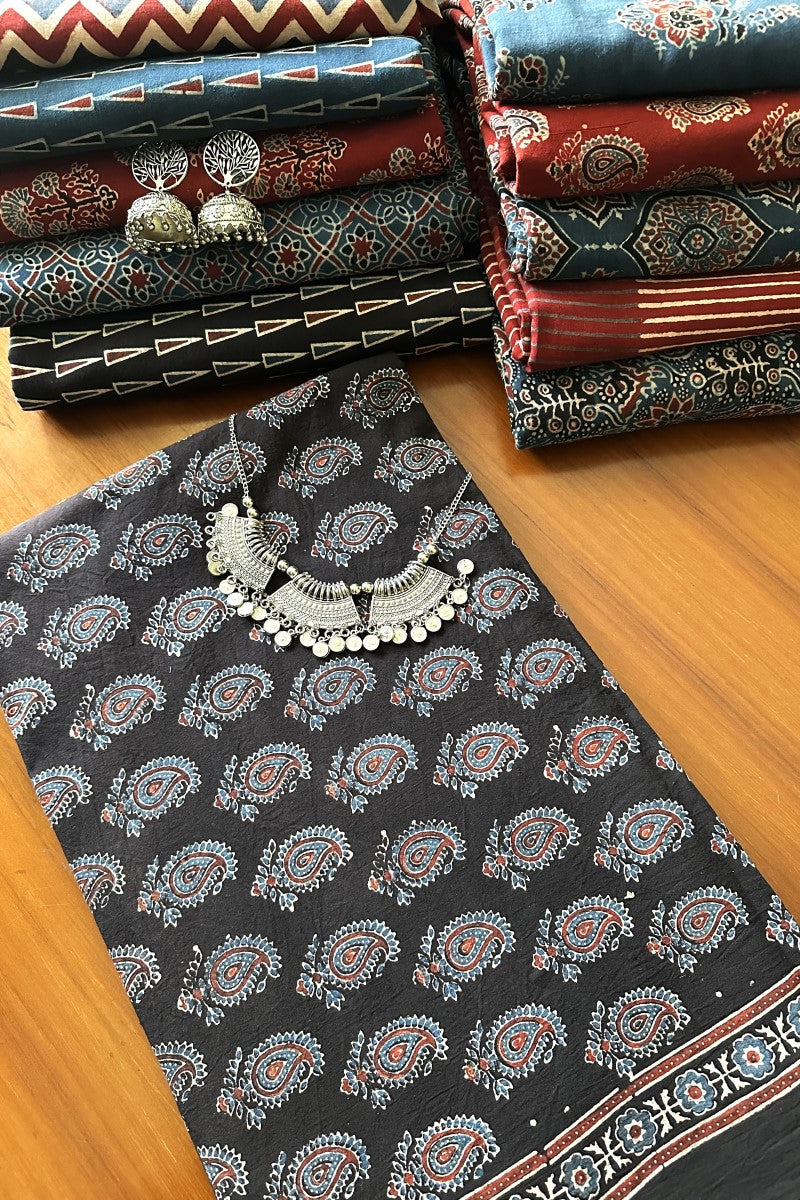 Buy Red Corsage Cotton Ajrakh Fabric - House Of Elegance – House Of Elegance