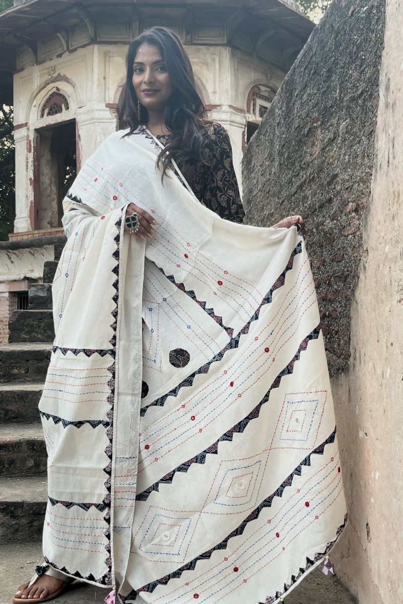 Ajrakh Applique & Kantha Embroidered Dupatta ~ White with Orange Mirrors