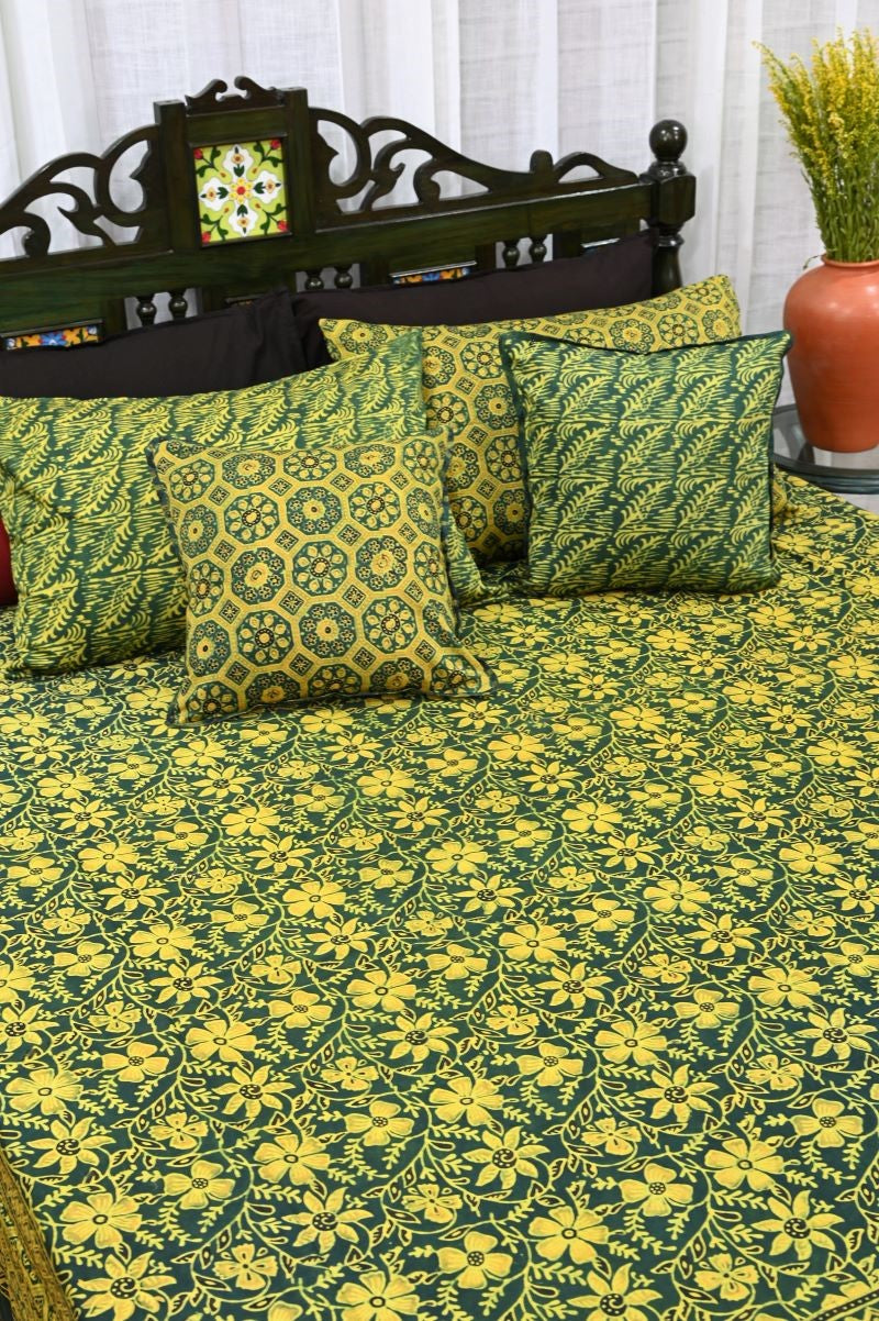 Green-Ajrakh-Bedsheet-Set-cotton-bed-linen