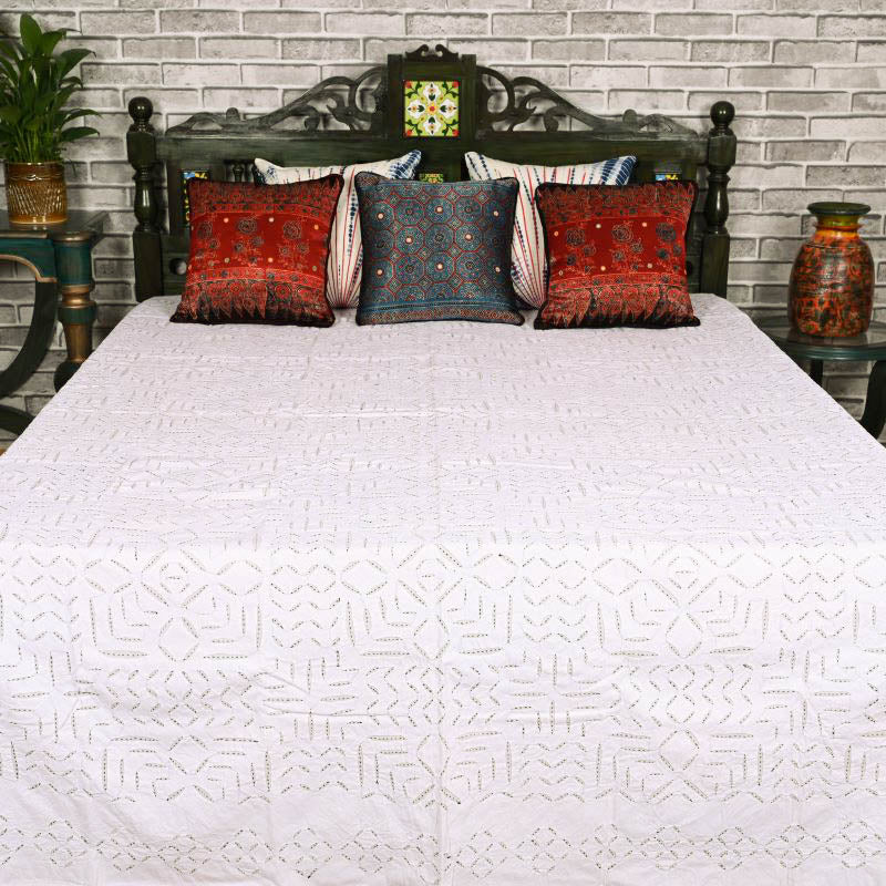 White-Bedspread-Applique-Bed-Cover-Set-Online-India