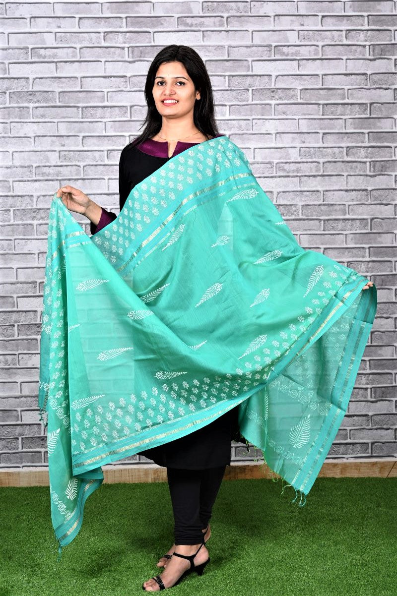 handwoven maheshwari dupatta - leaf green main image 1