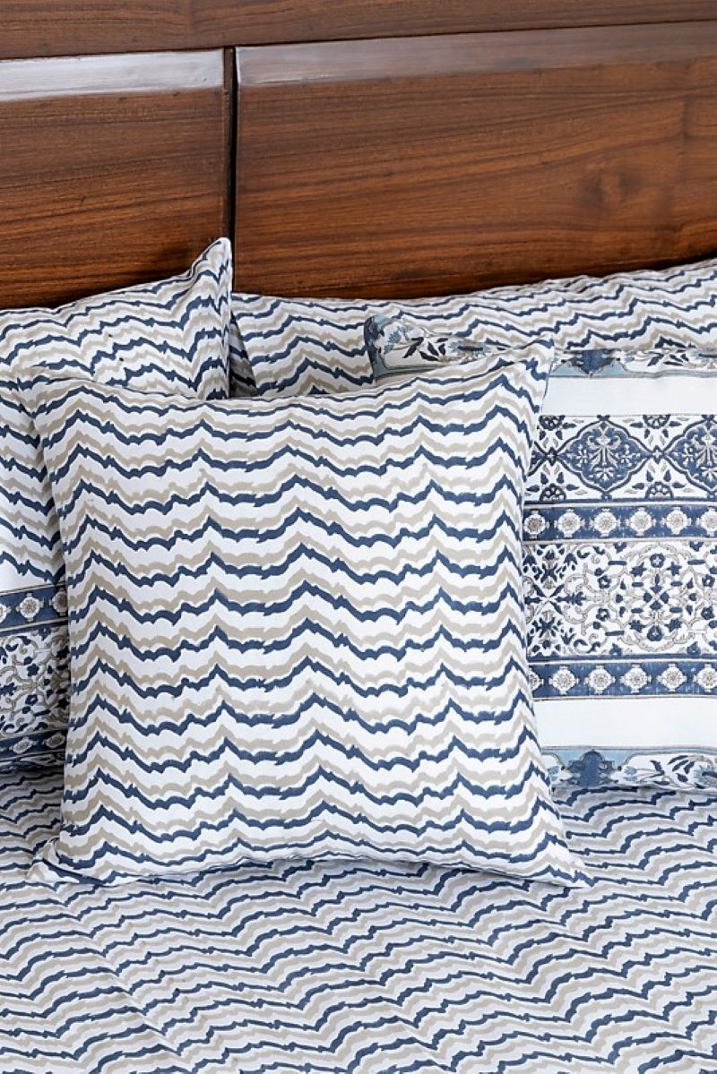 Blue-Grey-White-Bedsheet-Sanganeri-Print-Bedsheet