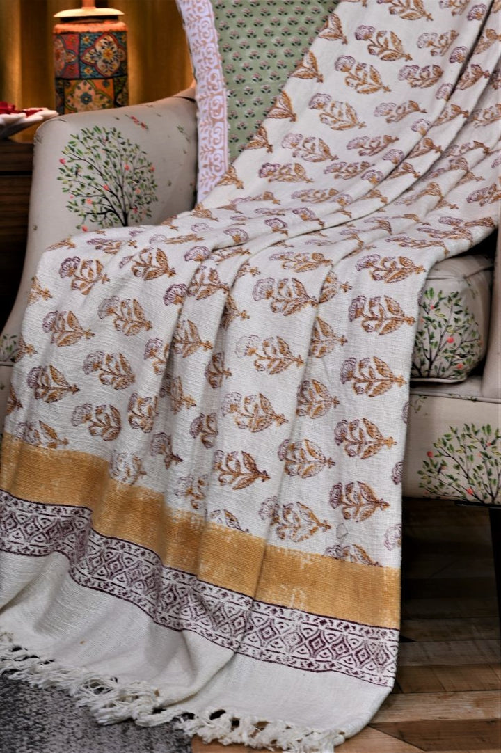 Indian-handloom-fabric-sofa-throw-blanket