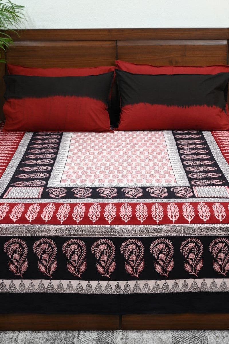 Black-white-Bagh-print-Indian-bedspreads