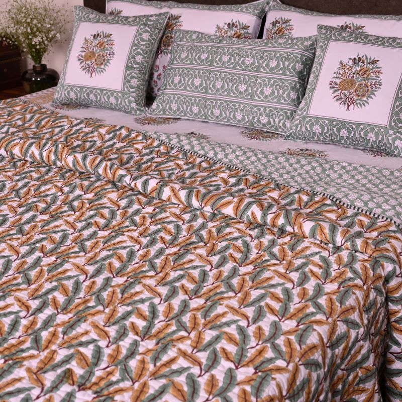 sanganeri-print-quilted-bedspread-sets