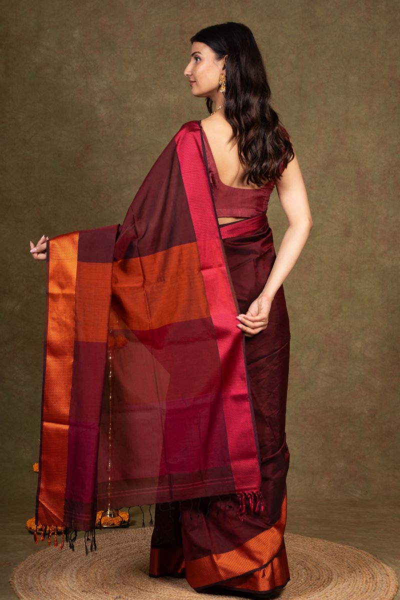 Aaruni Glow Resham Border Maheshwari Silk Saree