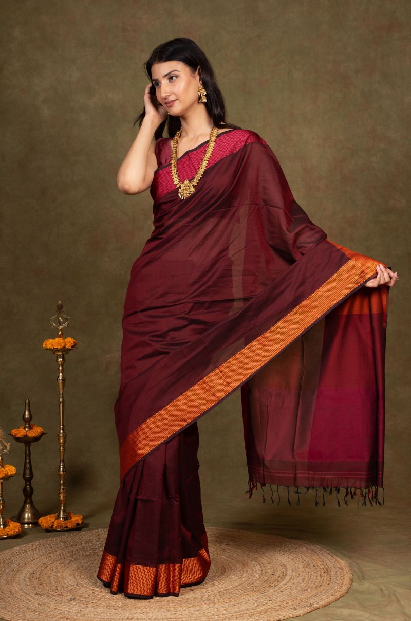 Aaruni Glow Resham Border Maheshwari Silk Saree