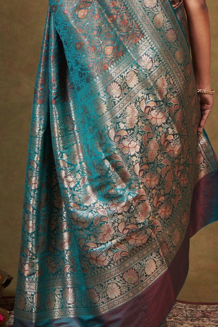 Tanchoi Silk Saree