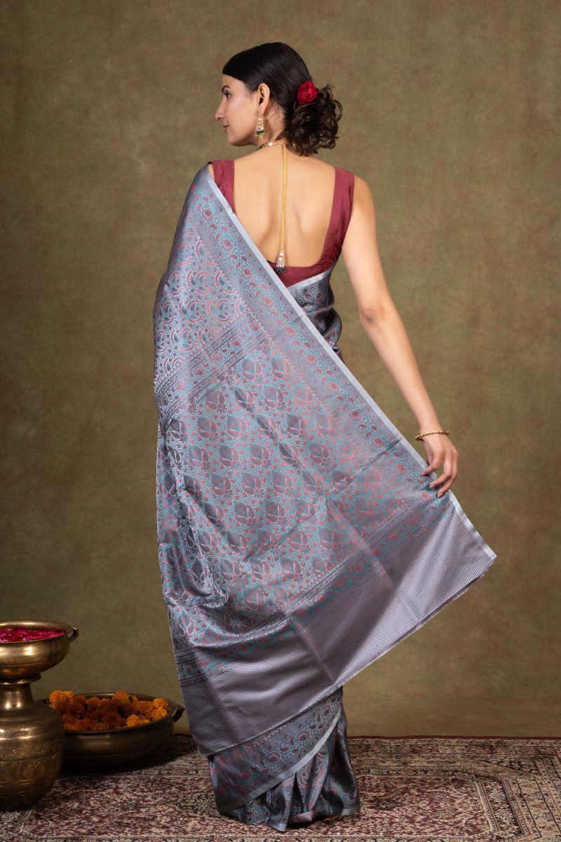 Dove Grey Jamewar Tanchoi Banarasi Silk Saree