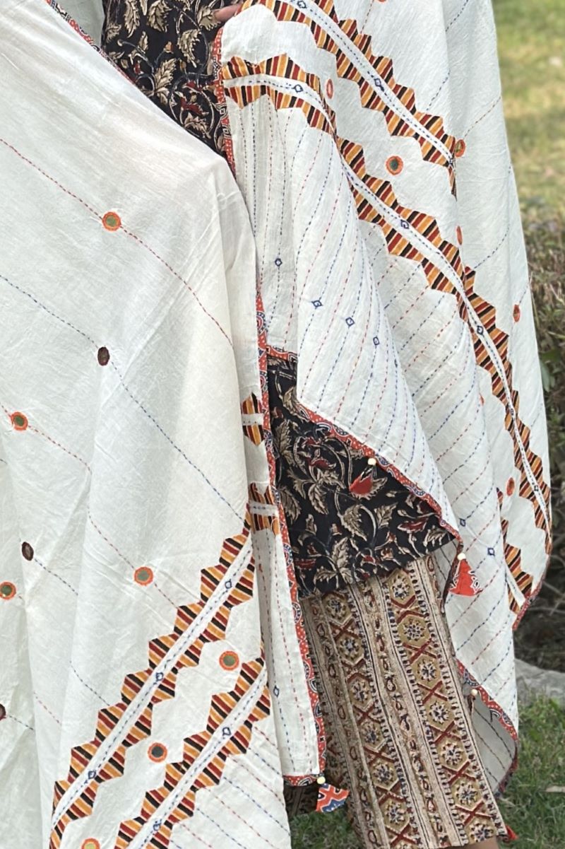 White Applique Cotton Ajrakh Dupatta