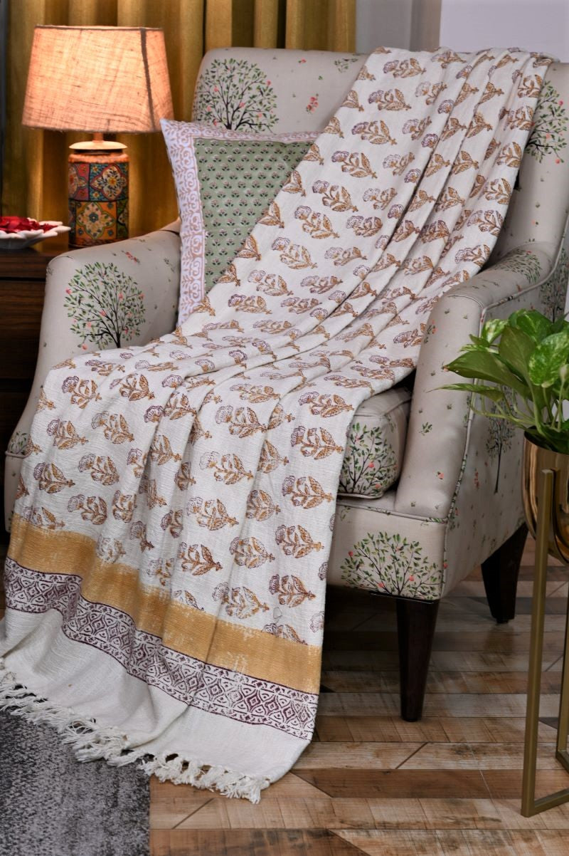 Yellow-white-cotton-sofa-throw-blanket