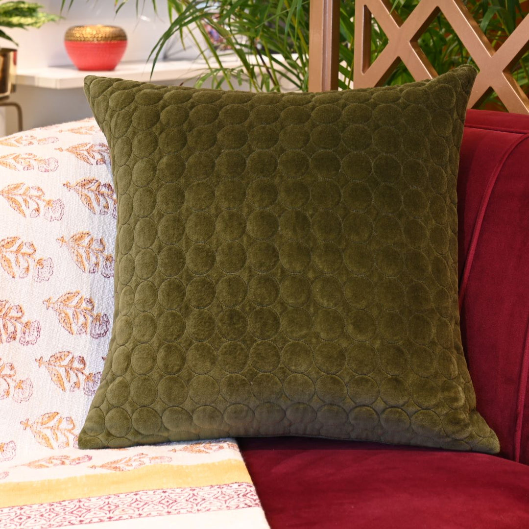 green-velvet-cushion-cover
