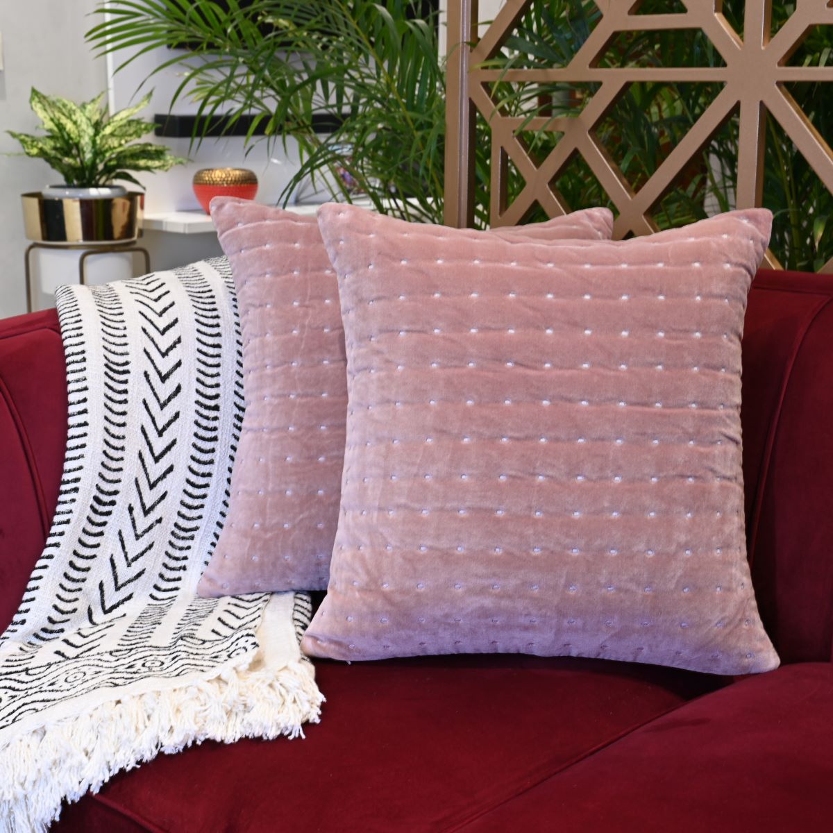 Magenta cushion covers hotsell