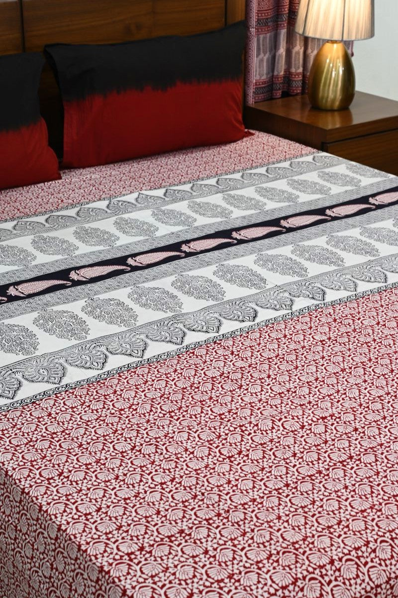 Bagh-hand-block-printed-bedsheet-with-pillow-covers