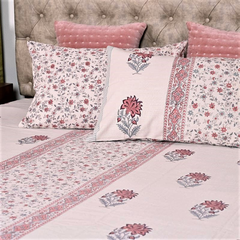Gre-Maroon-Handloom-Bedspreads-Slub-Fabric