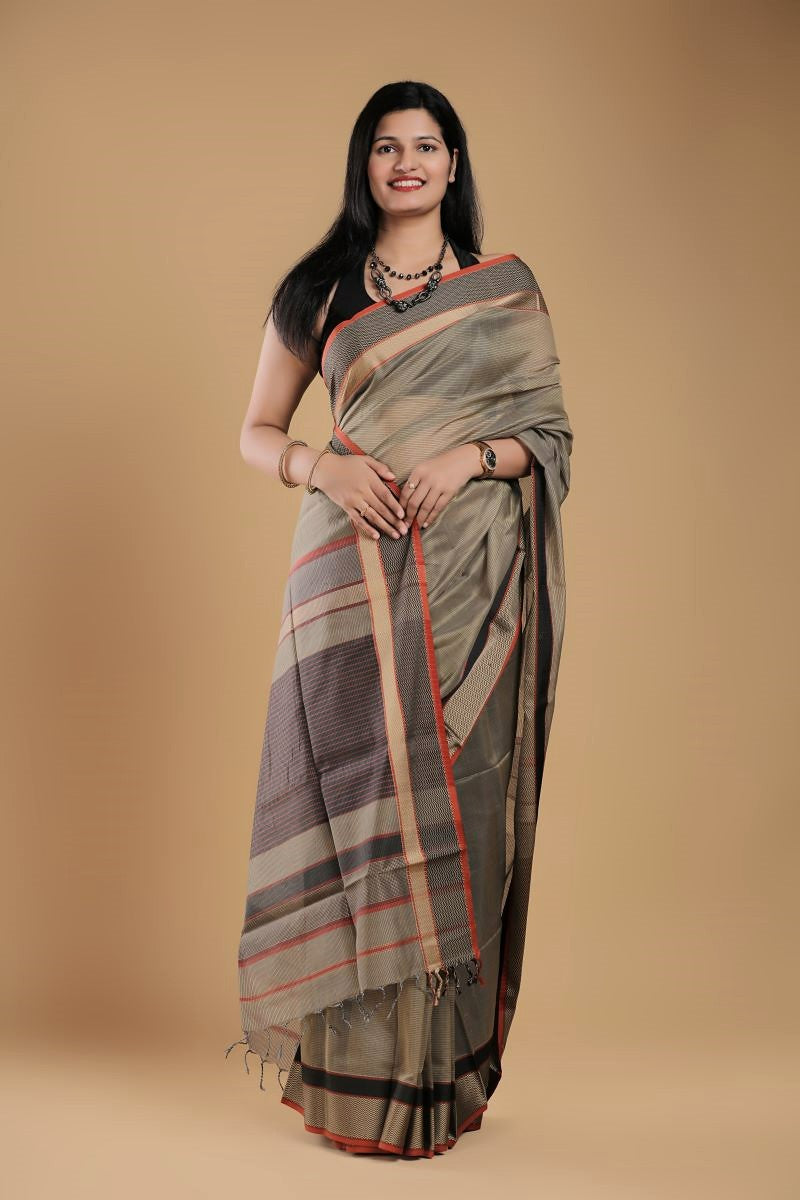 Grey Handloom Maheshwari Silk Cotton Saree: House Of Elegance