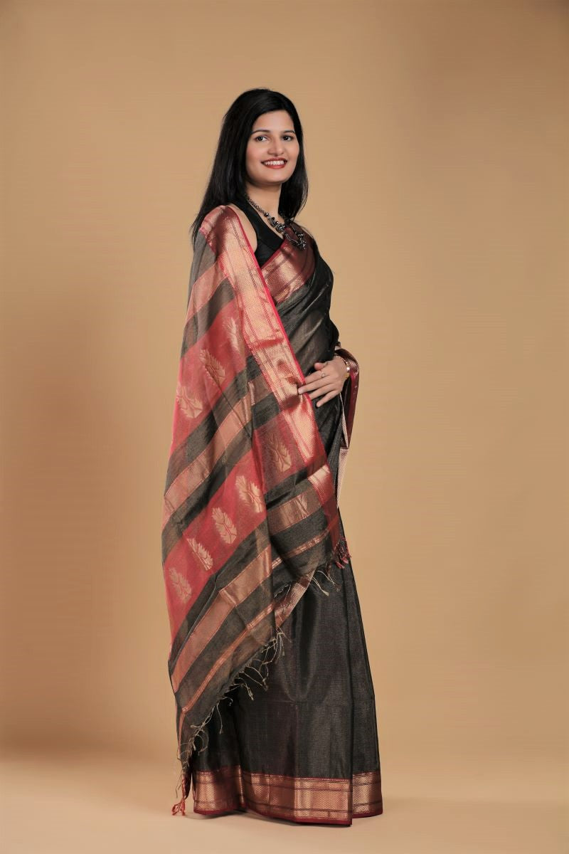 Black Magenta Tissue Silk Maheshwari Saree: House Of Elegance