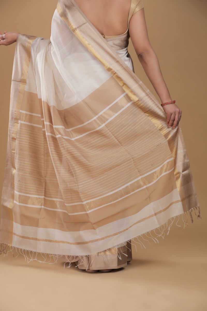 Golden White Maheshwari SiCo Saree Maheshwar Madhya Pradesh Cotton Silk Golden Zari Border Saree Maheshwari Silk Saree Maheshwari Saree