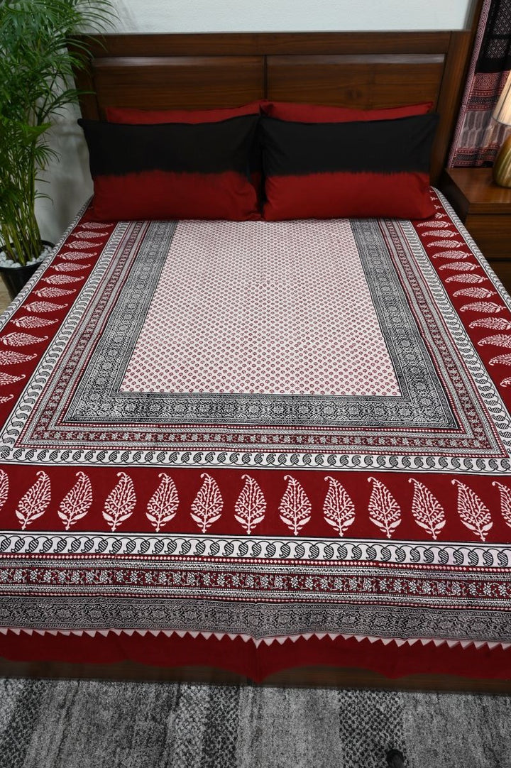 White-Bagh-print-Indian-bedspreads