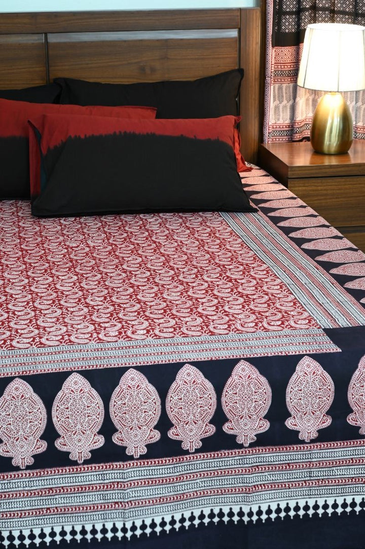 Black-Bagh-hand-block-printed-cotton-bed-linen