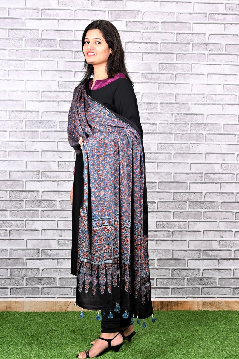 ajrakh-dupatta-modal-silk-blue