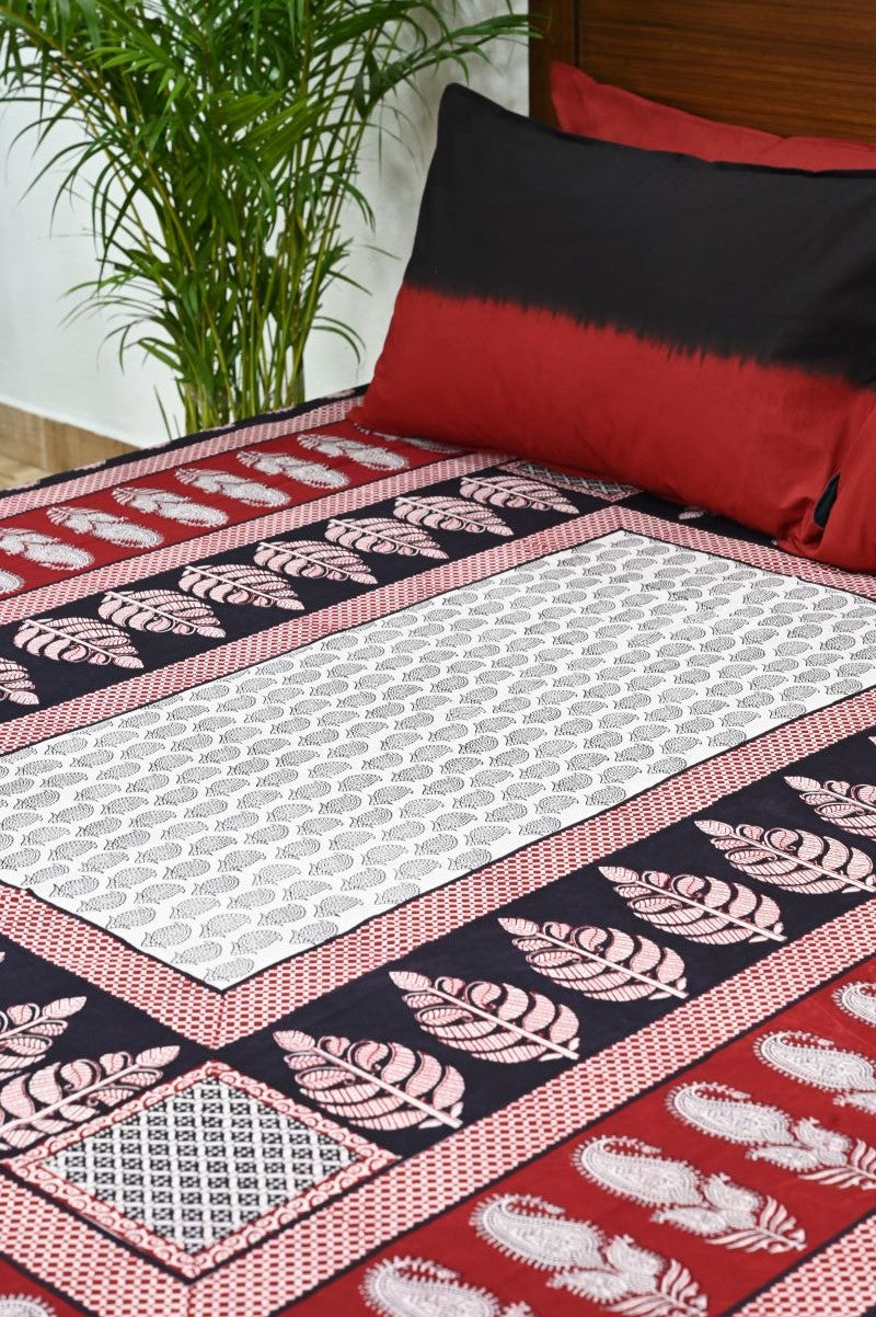 Red-White-Bagh-print-double-bedsheet-set-with-pillow-covers