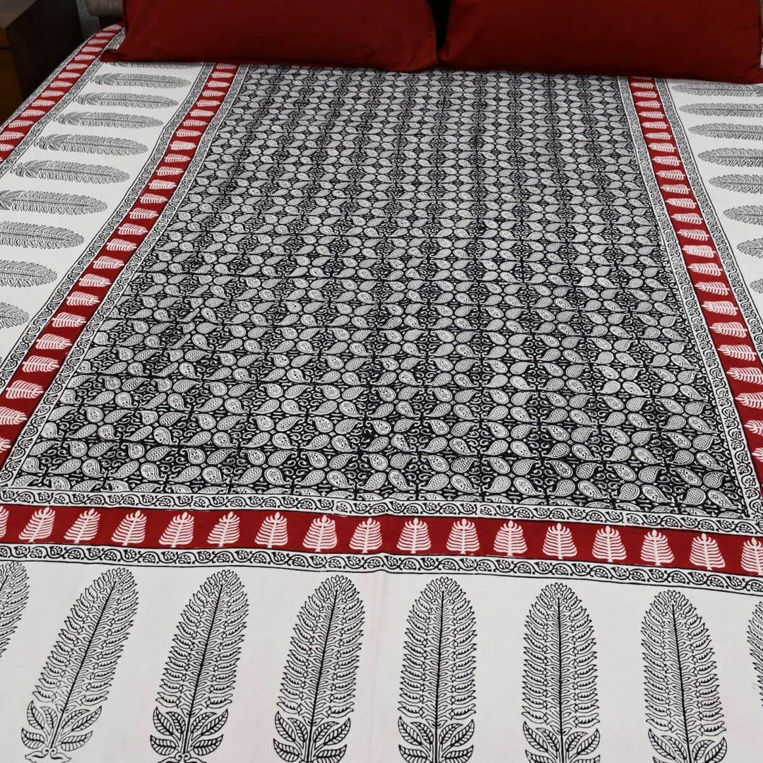 Handcrafted Black and White Bedsheet Set