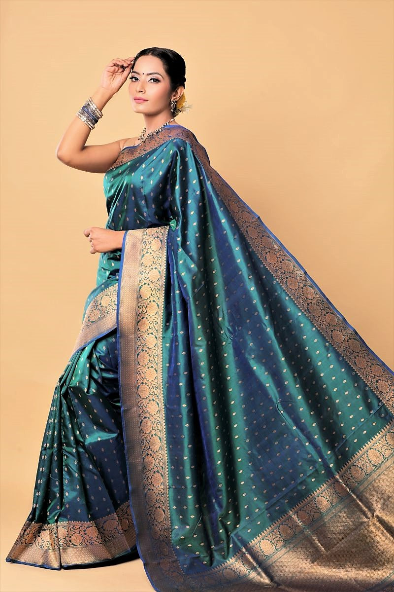 zari-border-banarasi-saree