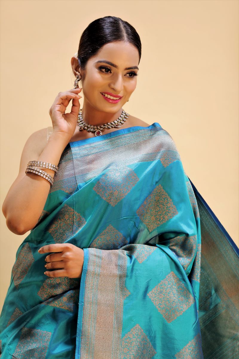 Buy Misty Aubergine Banarasi Katan Silk Saree - House Of Elegance – House  Of Elegance - Style That Inspires