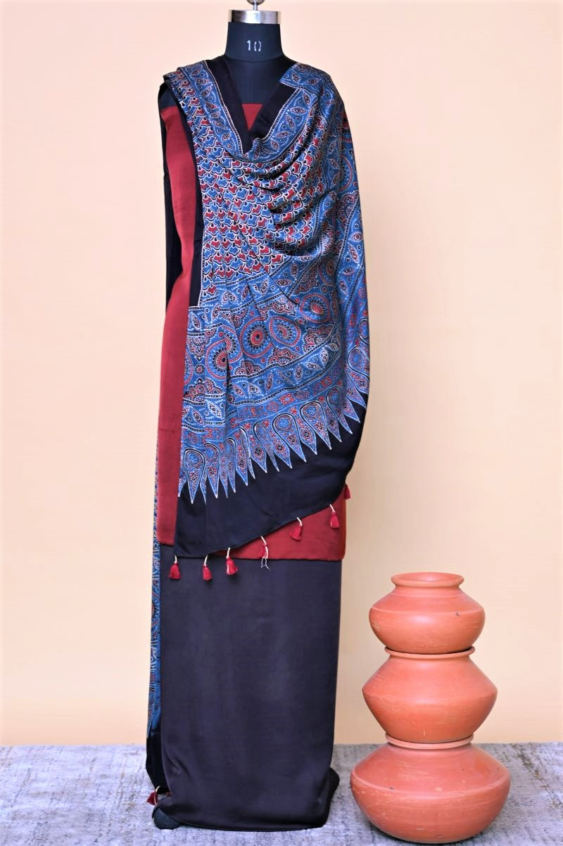 Modal-Silk-Ajrakh-Dupatta