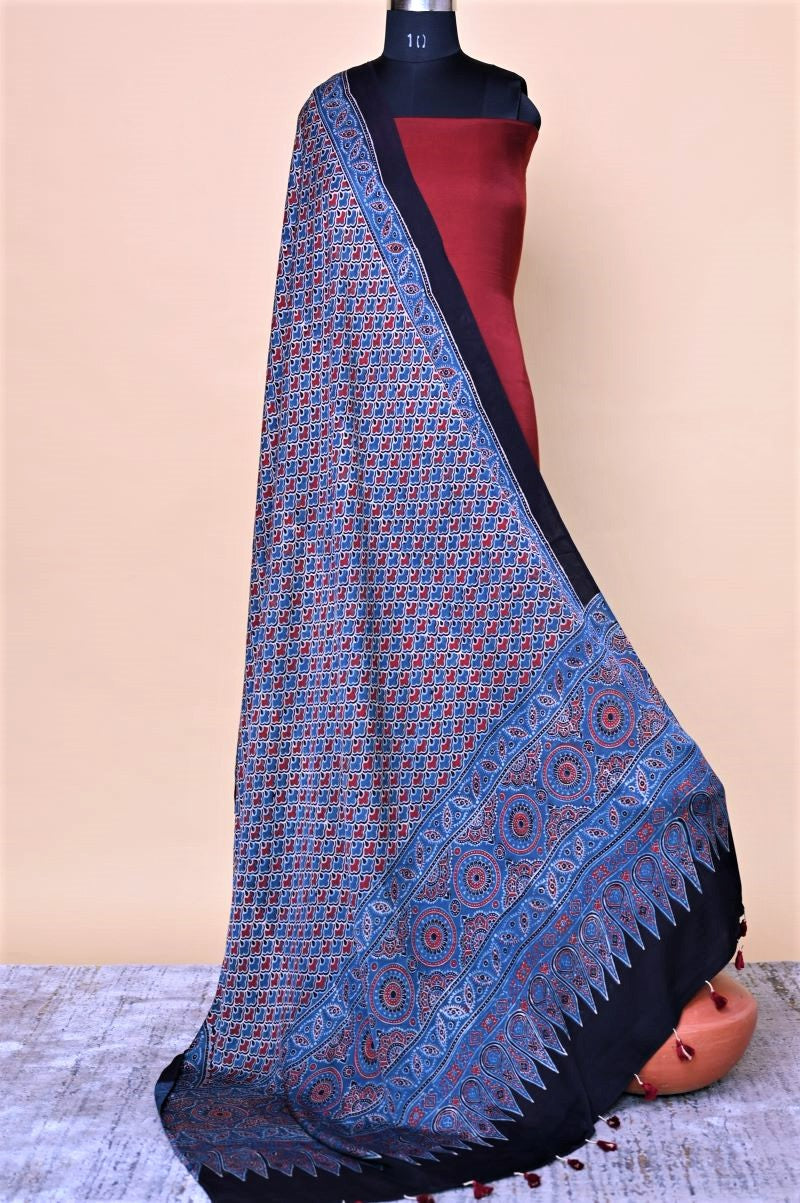 Modal-Silk-Ajrakh-Dupatta