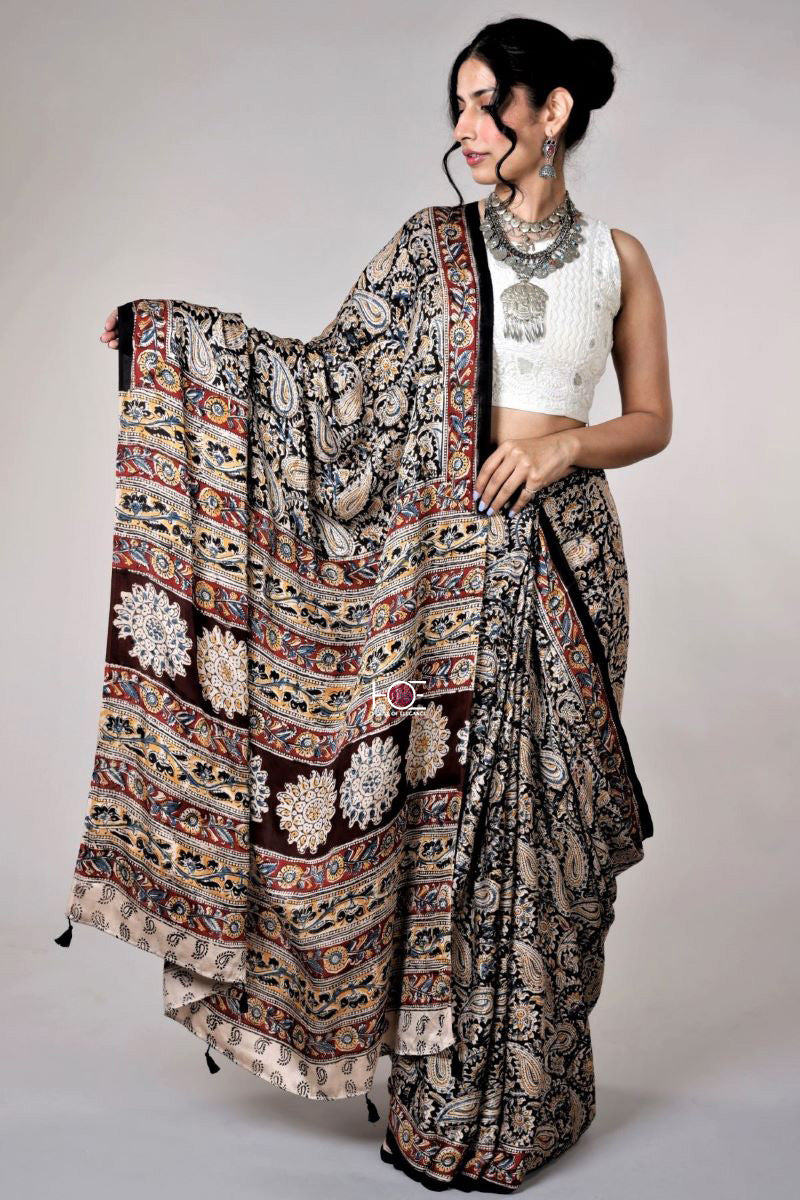 Stylish Cotton Kalamkari print saree with mirrorwork and Ajrakh border –  Sujatra