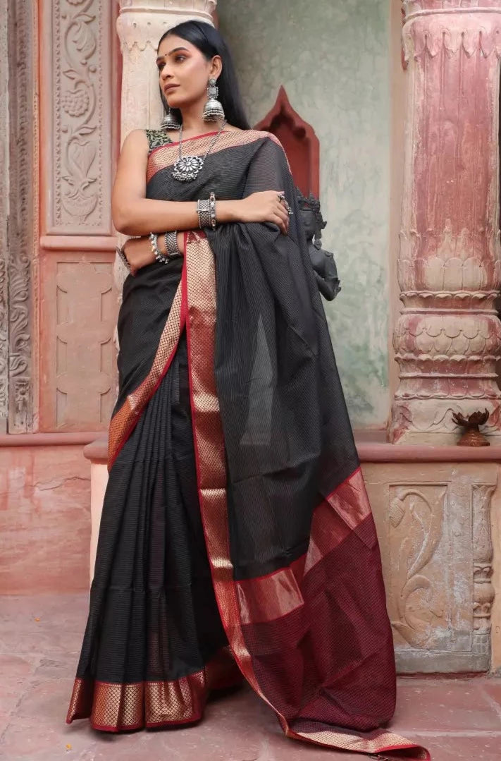 Black stripe Maheshwari Cotton Silk Saree