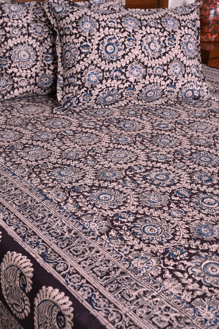 gre-black-Kalamkari-Bedsheet-set-cotton-bed-linen