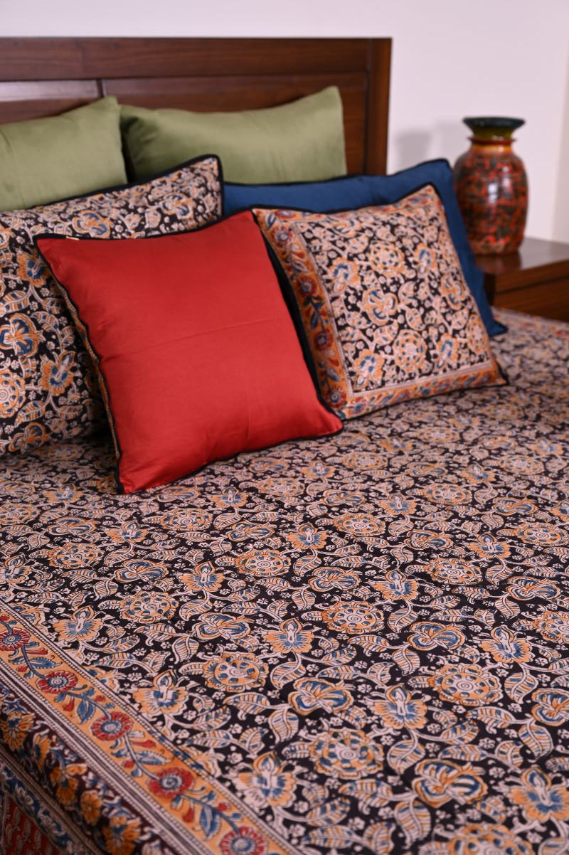 Black-Beige-Kalamkari-Bedsheet-set-cotton-bed-linen