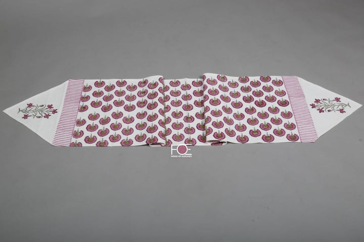 white-pink--cotton-table-runner