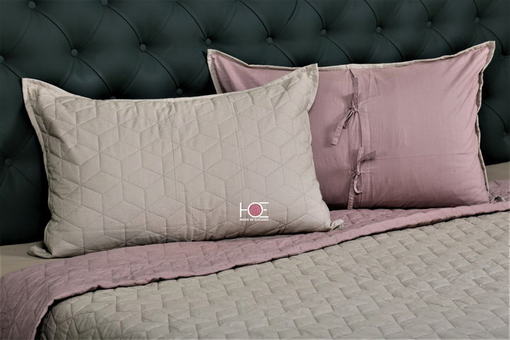 pink-reversible-cotton-quilted-bedcover