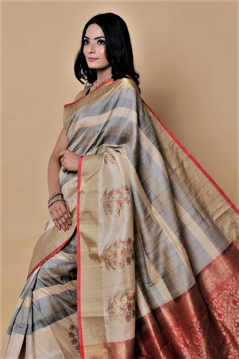 Banarasi Tussar Silk Saree as a zari border silk saree is the best handloom Banarasi Silk Saree 