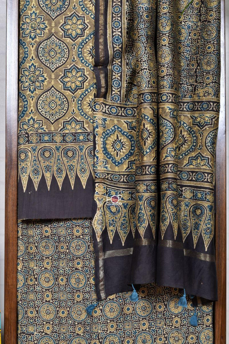 Khaki String Minkundi / Cotton-Chanderi | Ajrakh | 3 Pcs Suit - Handcrafted Home decor and Lifestyle Products